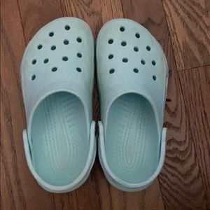 Crocs size 1  GUC!